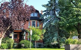 Angela's Bed And Breakfast Ottawa